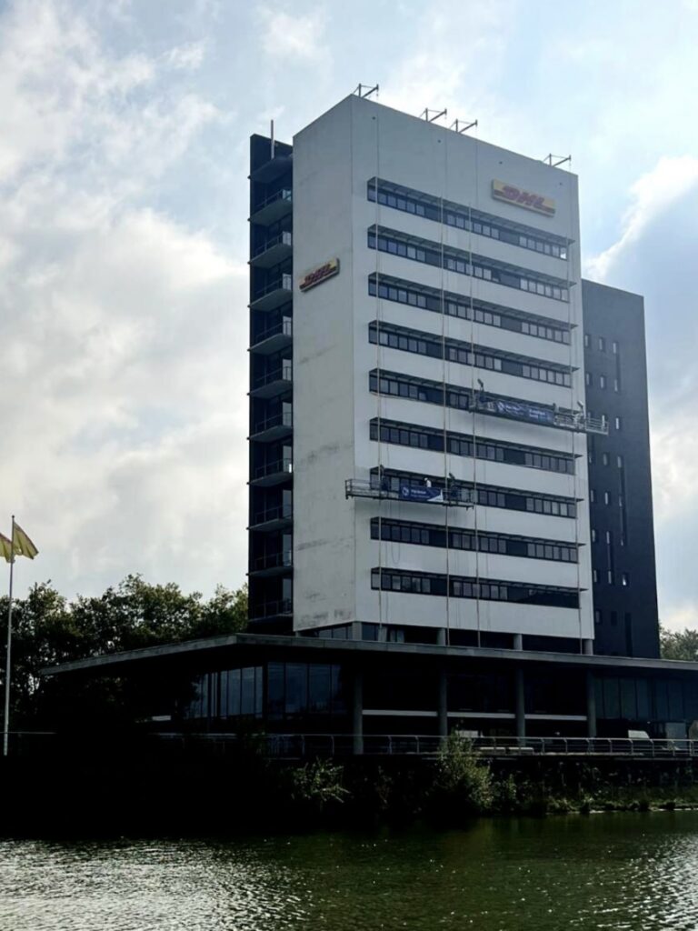 Goulding Schilderwerken - DHL – 1